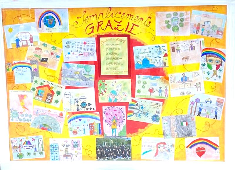 Il quadro ha lo sfondo arancione con sfumature sul giallo nella parte superiore. In altro è scritto in corsivo "Semplicemente Grazie" e sotto, su tutta la tela sono presenti i disegni dei bambini con arcobaleno, cuori, una rappresentazione dell'Italia, il personale sanitario di fronte a un ospedale, un'autoambulanza ecc