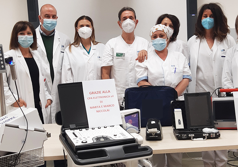 foto donazione 11 maggio